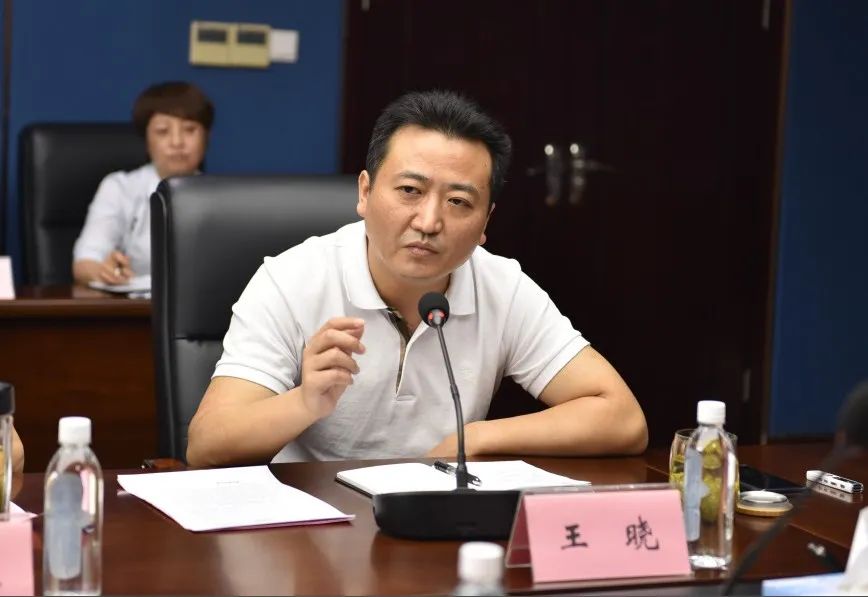 南昌市政公用集團(tuán)黨委副書記、總經(jīng)理萬義輝一行調(diào)研江西長運(yùn)